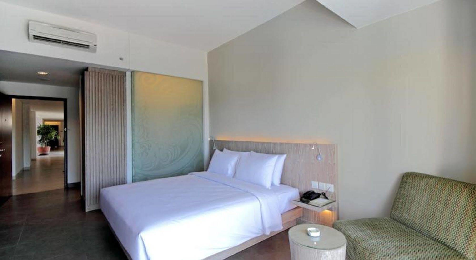 Hotel Santika Siligita Nusa Dua Exteriér fotografie